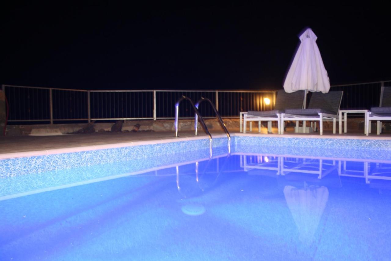 Holiday Apartments,Polynikis Sea-Cret, Pachyammos Buitenkant foto