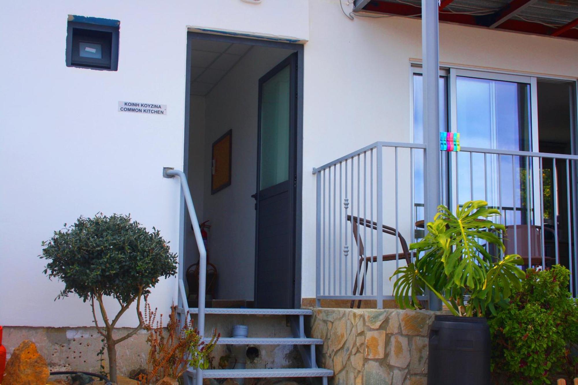 Holiday Apartments,Polynikis Sea-Cret, Pachyammos Buitenkant foto
